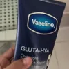 Video đánh giá Sữa Dưỡng Thể Vaseline 70X Màu Hồng 300ml (Hàng nhập khẩu có tem phụ) - Phiên Bản Mới